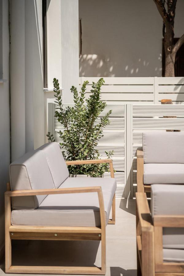 White Houses In The Heart Of Chania Chrissi Akti Chania Exterior foto
