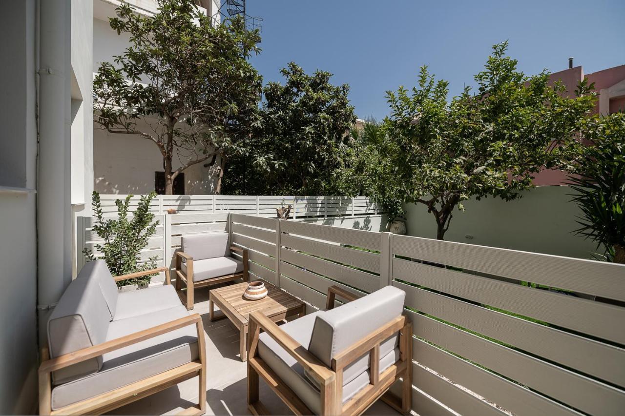 White Houses In The Heart Of Chania Chrissi Akti Chania Exterior foto